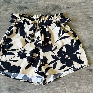 Floral Print Women's Shorts